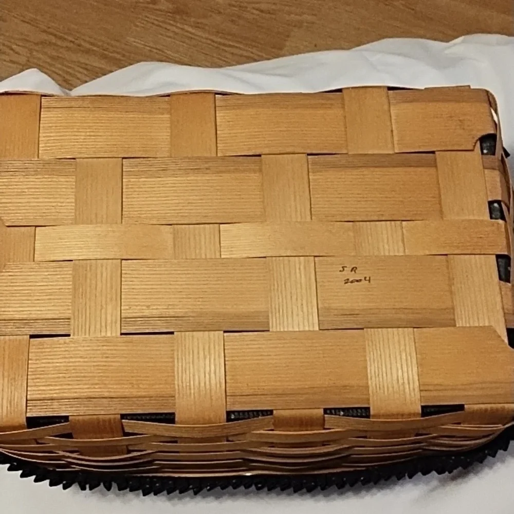 Peterboro Basket Co. leather handles